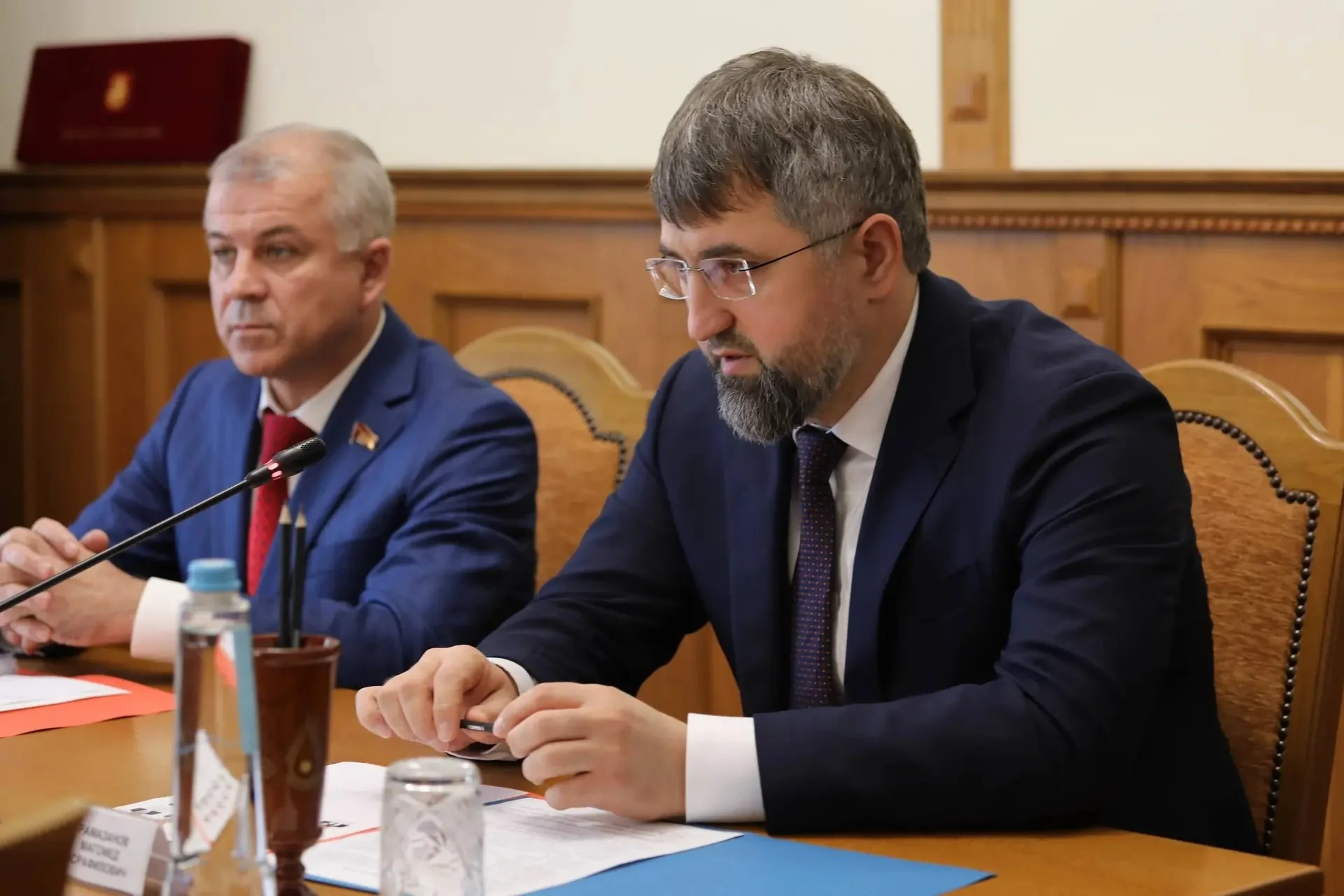 Магомед Рамазанов встретился с фракцией КПРФ накануне сессии
