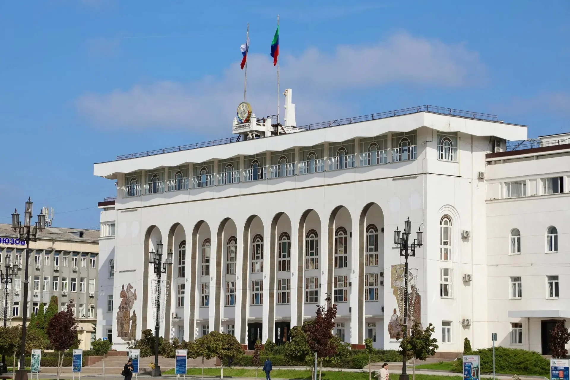 Четыре представителя Дагестана освобождены от обязанностей в регионах