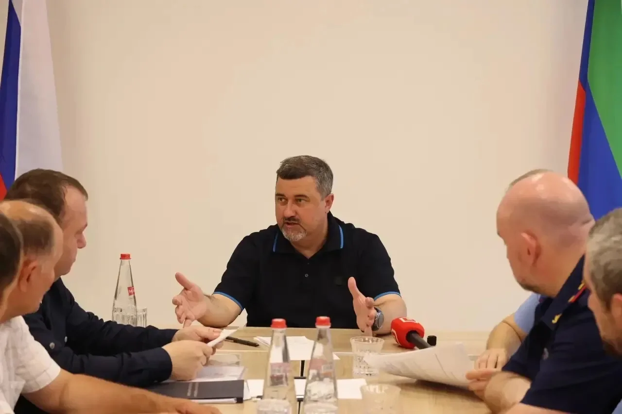 Фёдор Щукин провел совещание по восстановлению Хасавюртовского района после паводков