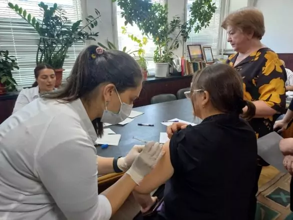 В Издательском комплексе сотрудникам сделана вакцинация от гриппа
