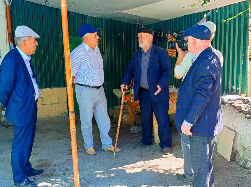 сулейманов д