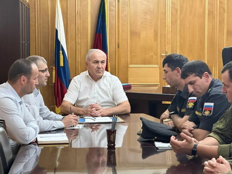В Избербаше состоялась встреча с представителями республиканского пункта отбора на военную службу по контракту